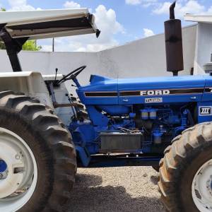 Ford 7610