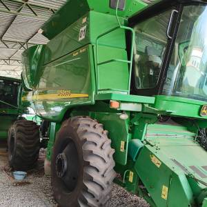 John Deere STS 9750