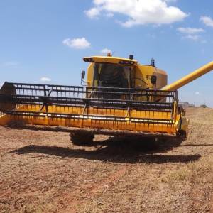 New Holland TC 4.90