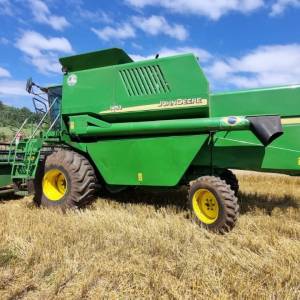 Colheitadeira John Deere 1450