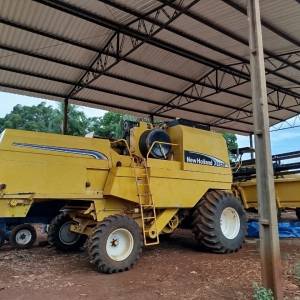 Colheitadeira New Holland TC 59