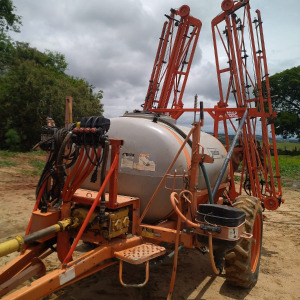 Pulverizador Jacto Advanced