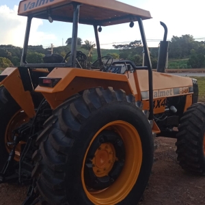 Trator Valmet 880