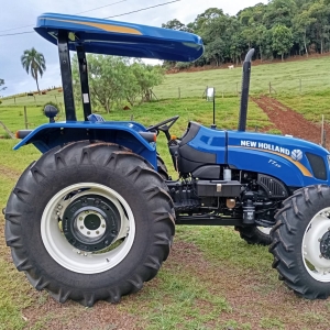 Trator New Holland TT 55
