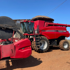 Colheitadeira Case 7120
