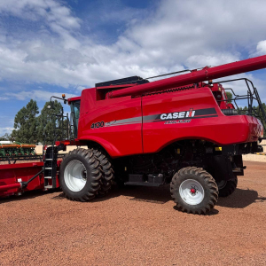 Colheitadeira Case 4130