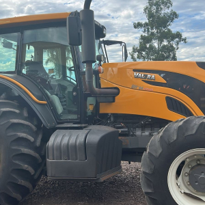 Trator Valtra BH 194 HiTech