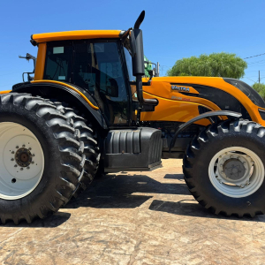 Trator Valtra BH 194 HiTech