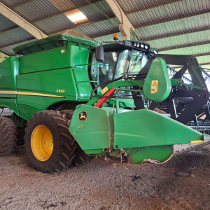 Colheitadeira John Deere S540