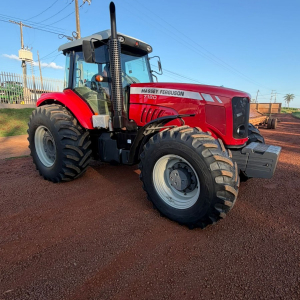 ⁠Trator Massey Ferguson 7180