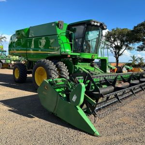 Colheitadeira John Deere STS 9470