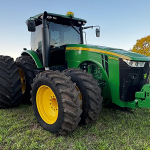 Trator John Deere 8400R