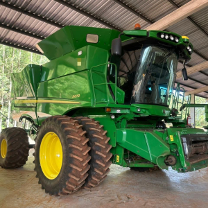 Colheitadeira John Deere s670